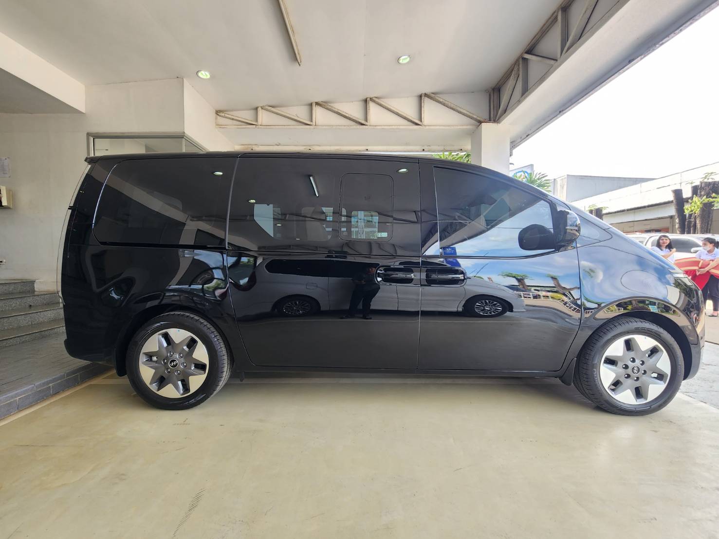 Hyundai Staria